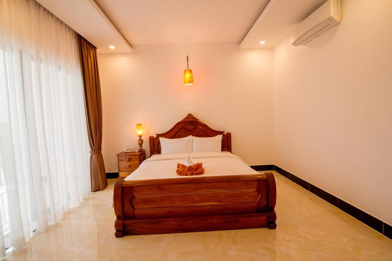 Borei Hang Tep Residence & Spa Siem Reap Exterior photo