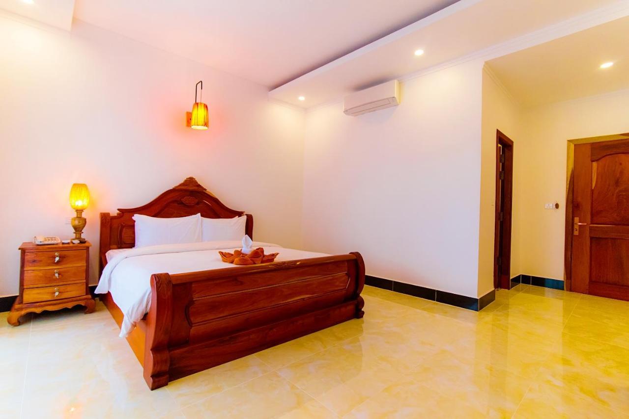 Borei Hang Tep Residence & Spa Siem Reap Exterior photo
